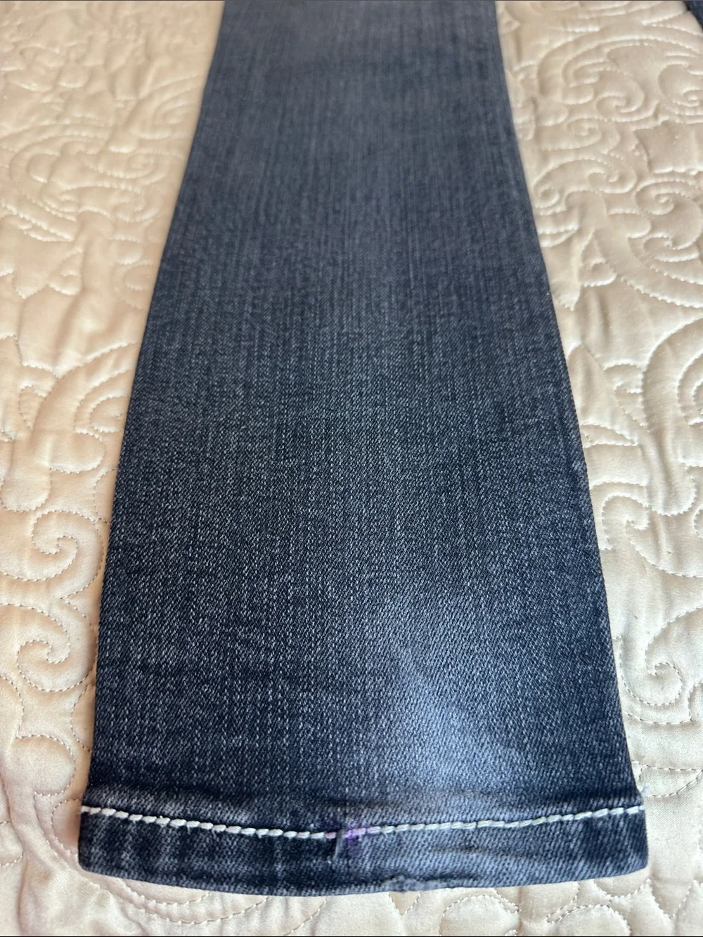 Miss Me Dark Jeans with White Contrast size 7 girls Stitching